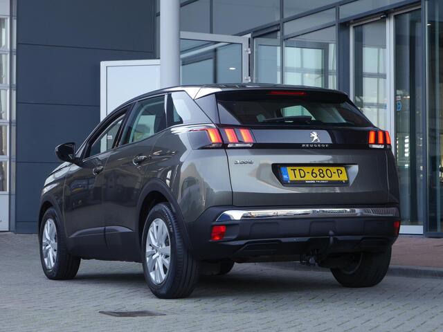 Peugeot 3008 1.2 PureTech Blue Lease Executive | Trekhaak | Navigatie | Climate control | Lichtmetalen velgen | Cruise control | Parkeersensoren achter | Apple carplay/Android auto
