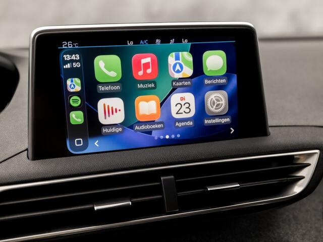 Peugeot 3008 1.2 PureTech Sport (APPLE CARPLAY, 1e EIGENAAR, LEDER, 360 CAMERA, TREKHAAK, SPORTSTOELEN, KEYLESS, GETINT GLAS, NIEUWE APK, NIEUWSTAAT)