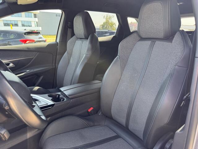 Peugeot 3008 1.6 HYbrid 225 Allure Pack | Climate Control | Plug-in Hybrid | Keyless | Achteruitrijcamera