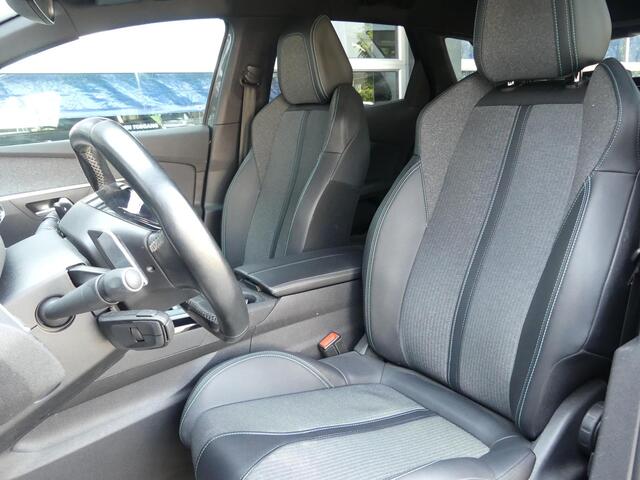 Peugeot 3008 1.6 HYbrid 300 Allure Pack Business