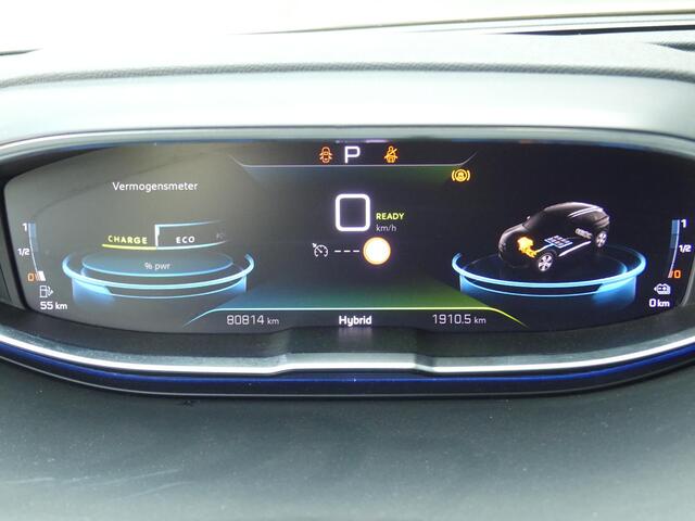 Peugeot 3008 1.6 HYbrid 300 Allure Pack Business