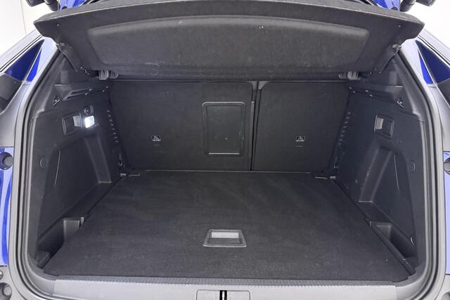 Peugeot 3008 1.2 PureTech GT Line | Panoramadak | Achteruitrijcamera | Elektrische achterklep | Parkeersensoren | Focal-audio systeem | Memory seats | Elektrisch verstelbare stoelen | Stuurbediening | Cruise control