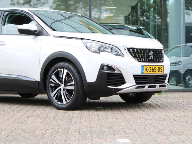 Peugeot 3008 1.2 PureTech Blue Lease Premium Automaat | Navi / Camera / Climate