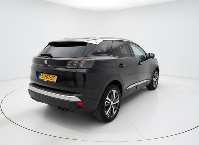 Peugeot 3008 1.2 PURET.BL ALLURE. KEYLESS, CRUISE, CARPLAY