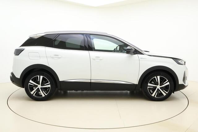 Peugeot 3008 1.6 HYbrid4 Blue Lease GT 300 PK | Adaptive Cruise Control | Apple Carplay & Android Auto | Climate Control | Alcantara bekleding | 360° Camera | Full LED | Navigatie | Afneembare trekhaak | Draadloze telefoonlader