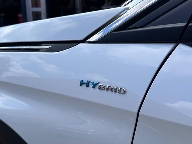 Peugeot 3008 1.6 HYBRID ALLURE