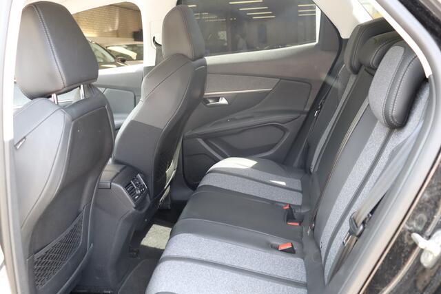 Peugeot 3008 1.5 Blue HDi 131 Pk (Export Prijs Binnen EU) Netto ¤11600!!, 360 Camera, Climate, Cruise, PDC, Navi, Voor Export En Of Handel!!!