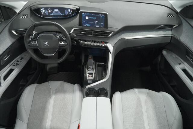 Peugeot 3008 1.6 PureTech 180 Allure | 1.500 KG Trekgewicht | Schuif-Kantel dak | Dodehoekdetectie | Camera