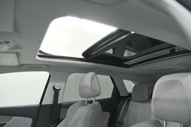 Peugeot 3008 1.6 PureTech 180 Allure | 1.500 KG Trekgewicht | Schuif-Kantel dak | Dodehoekdetectie | Camera