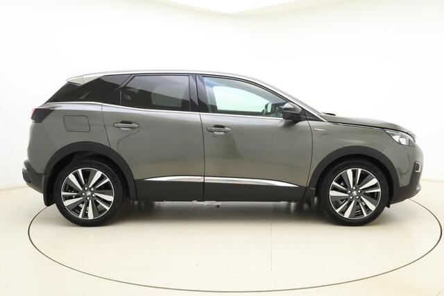 Peugeot 3008 1.2T GT Line 130pk | Navigatie | Achteruitrijcamera | Climate Control | LED koplampen | Handsfree kofferklep | Keyless Entry & Start | Apple Carplay & Android Auto | 19'' Lichtmetalen velgen | 1.400kg trekgewicht | 1e eigenaar