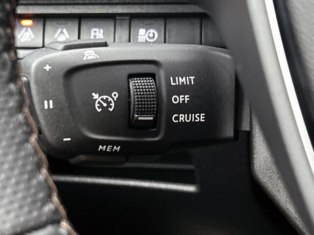 Peugeot 3008 Hybrid 225pk Automaat GT | Rijklaar | Panoramadak | El. achterklep | Adaptive Cruise |