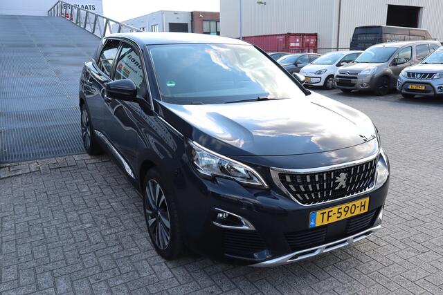 Peugeot 3008 1.2 PureTech Blue Lease Premium 360 graden camera/Apple carplay/Stoelverwarming/Elektrische stoel met geheugen/Cruise control/Dodehoek detectie/Navigatie/DAB/Climate control