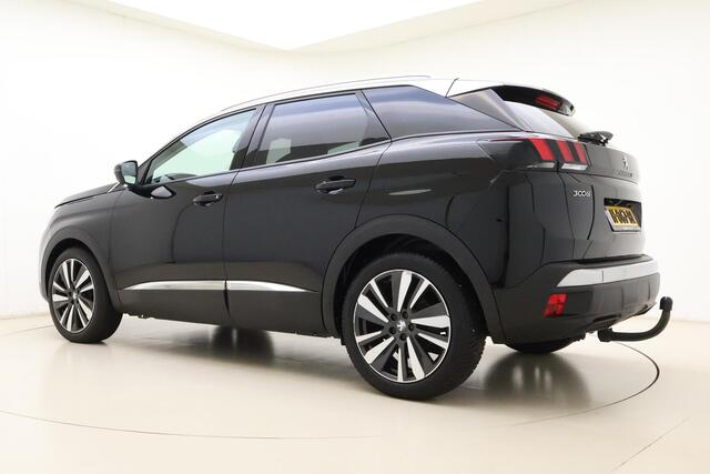 Peugeot 3008 1.2T Allure | 130PK | Elektrische Achterklep | Afneembare trekhaak | Keyless Entry & Start | 19'' Lichtmetalen velgen | Navigatie | DAB + | Camera Achter | 1e eigenaar!