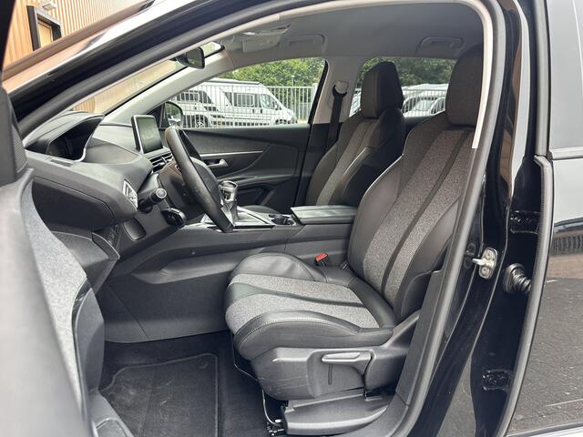 Peugeot 3008 1.2 PureTech Blue Lease Premium | Achteruitrijcamera | Afneembare Trekhaak | Cruise Control | Apple Carplay | Parkeersensoren | Keyless | Android Auto