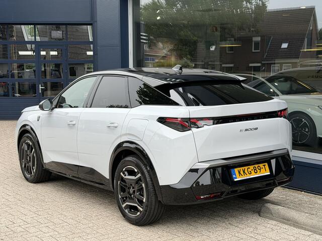 Peugeot 3008 e-3008 GT Avantage 210 73 kWh | Nieuwe Auto | Tot 8 jaar Garantie | 525 KM WLTP | Alcantara Bekleding | Stoel & Stuurverwarming + Massage | LED Matrix Verlichting | Navigatie | 20" Lichtmetalen Velgen | 360 Graden Camera | Dode Hoek Detectie | Adaptieve C