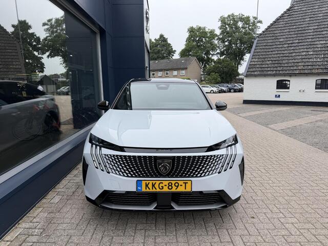 Peugeot 3008 e-3008 GT Avantage 210 73 kWh | Nieuwe Auto | Tot 8 jaar Garantie | 525 KM WLTP | Alcantara Bekleding | Stoel & Stuurverwarming + Massage | LED Matrix Verlichting | Navigatie | 20" Lichtmetalen Velgen | 360 Graden Camera | Dode Hoek Detectie | Adaptieve C