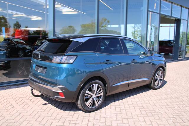 Peugeot 3008 1.6 HYbrid 225 Road Trip Automaat Plug Inn Airco Navi Camera Carplay Trekhaak Vollllll!!!!!