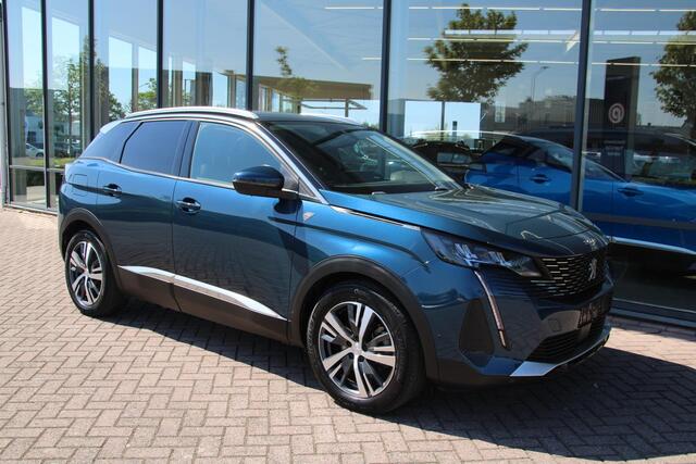 Peugeot 3008 1.6 HYbrid 225 Road Trip Automaat Plug Inn Airco Navi Camera Carplay Trekhaak Vollllll!!!!!
