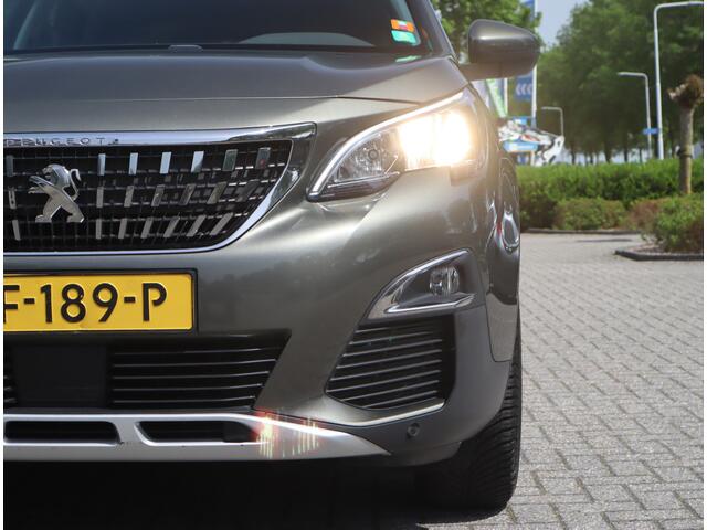 Peugeot 3008 1.2 PureTech Blue Lease Premium Airco / Navi / Trekh / Elekramen / All-season banden / Export