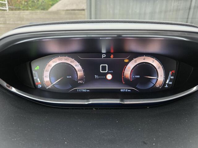 Peugeot 3008 1.6 e-THP GT Line | NL-Auto | Trekhaak | Camera | Cruise control