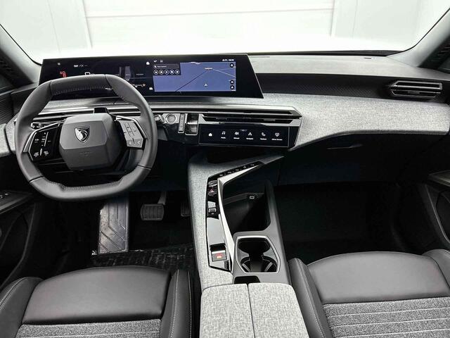 Peugeot 3008 1.2 Hybrid 145 Allure l 360 Camera l DAB l Carplay