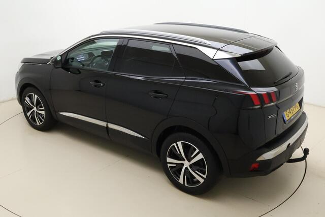 Peugeot 3008 1.2 PureTech Crossway | Achteruitrijcamera | Trekhaak | Cruise control | Navigatie | Airco | Stuurversnellingen | Stuurbediening | Apple carplay/Android auto | Climate control |
