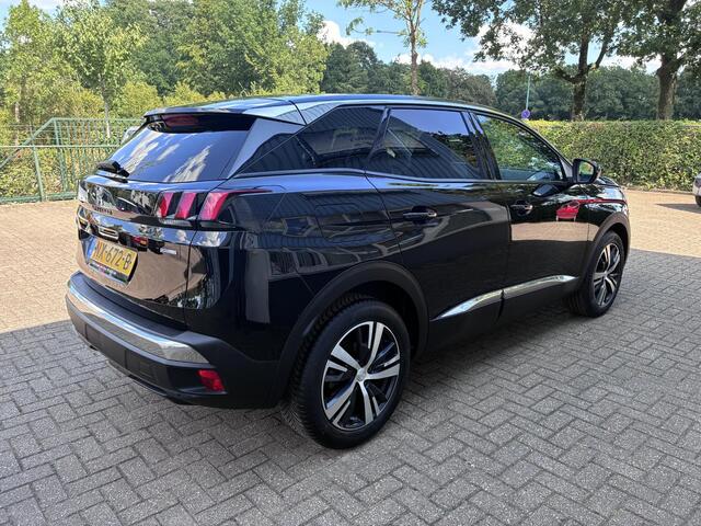 Peugeot 3008 1.2 Première 130PK Automaat Camera Navi Cruise