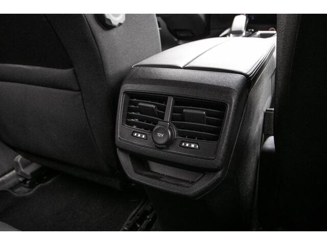 Peugeot 3008 1.6 HYbrid 225 Allure