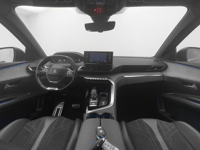 Peugeot 3008 1.2 PureTech 130 PK Automaat GT-Line | CARPLAY | CAMERA | KEYLESS