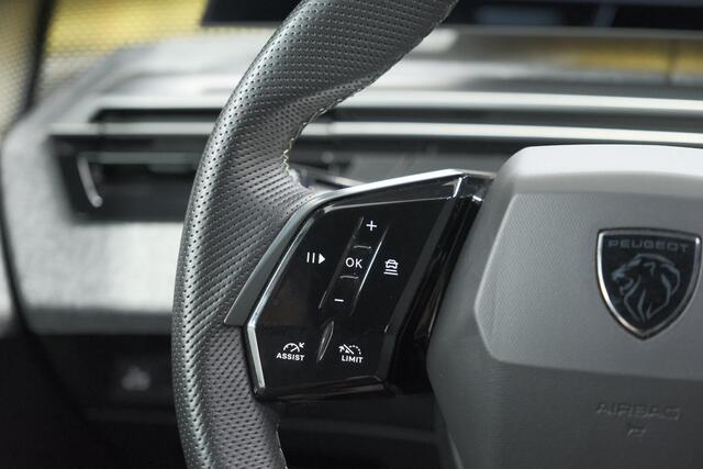 Peugeot 3008 1.2 Hybrid 145 GT | Adaptieve Cruise Control | Elektrische Kofferklep | Alcantara Stoelen | Camera