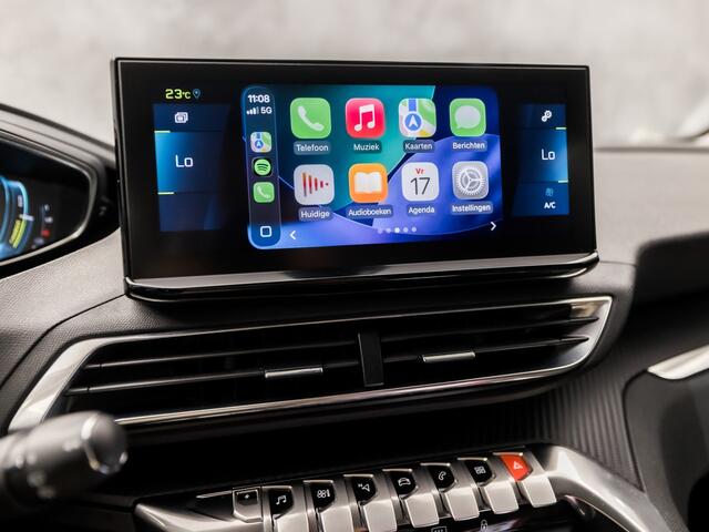 Peugeot 3008 1.6 HYbrid 225 Allure Sport 225Pk Automaat (APPLE CARPLAY, GROOT NAVI, 360 CAMERA, LEDER, KEYLESS, SPORTSTOELEN, GETINT GLAS, LANE ASSIST, NIEUWSTAAT)