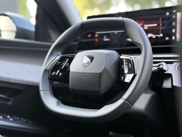 Peugeot 3008 1.2 Hybrid 145 Allure l 360 Camera l DAB l Carplay