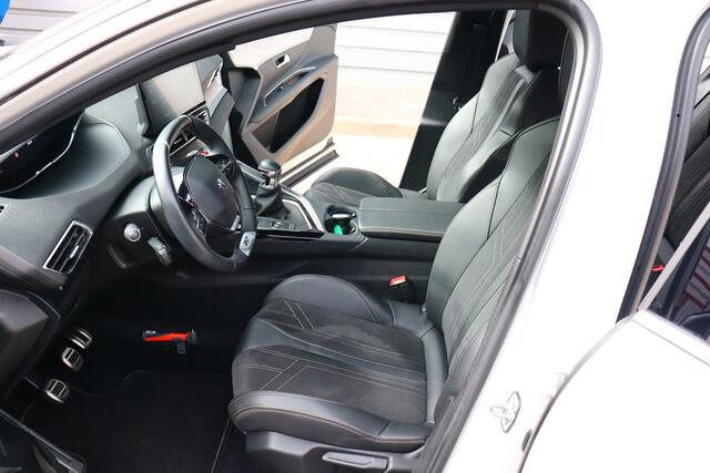 Peugeot 3008 1.2 PureTech GT O.a: Keyless, PDC, Camera, ACC, DAB, Carplay, Etc. All-in prijs!