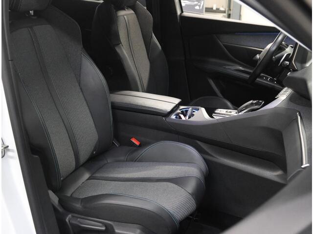Peugeot 3008 1.6 HYbrid 225PK Blue Lease Allure | 2de eigenaar | Navigatie | Camera | LMV | Adaptief Cruise Control | AppleCarPlay/AndroidAuto | Climate Control | Virt.Cockpit | Keyless | Isofix | Privacy Glass | Parkeersensoren | Trekhaak | Elektrische Achterklep |
