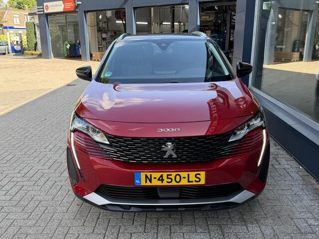 Peugeot 3008 1.2 Turbo 130 pk Automaat GT-Look | Afneembare Trekhaak | 4-seizoen Banden | Electrisch bedienbare Kofferklep | Stoelverwarming | Full-LED Koplampen | PDC voor en achter | Dode Hoek Bewaking |