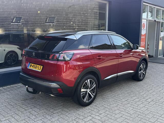 Peugeot 3008 1.2 Turbo 130 pk Automaat GT-Look | Afneembare Trekhaak | 4-seizoen Banden | Electrisch bedienbare Kofferklep | Stoelverwarming | Full-LED Koplampen | PDC voor en achter | Dode Hoek Bewaking |