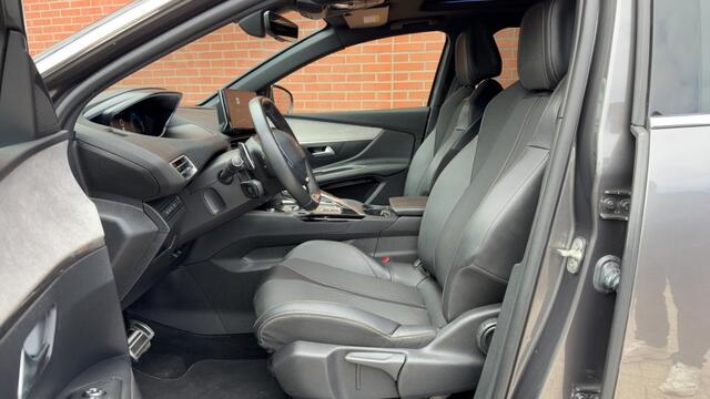 Peugeot 3008 1.6 HYbrid PHEV GT Pack Bussiness Panorama schuifdak Trekhaak