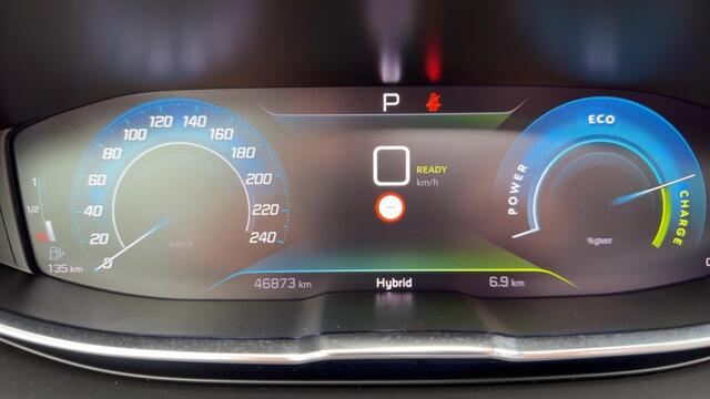 Peugeot 3008 1.6 HYbrid PHEV GT Pack Bussiness Panorama schuifdak Trekhaak