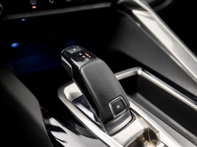 Peugeot 3008 1.2 PureTech Allure Automaat (APPLE CARPLAY, LED KOPLAMPEN, FOCAL AUDIO, LEDER, SPORTSTOELEN, GETINT GLAS, CRUISE, DAKRAILS, NIEUWSTAAT)