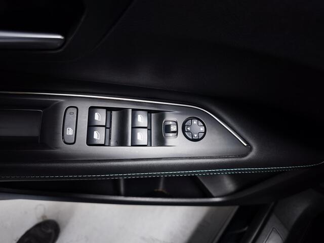 Peugeot 3008 1.6 HYbrid 225 Allure Keyless | VisioPark | Stoelverw. | 18" LM | CarPlay/Android Auto