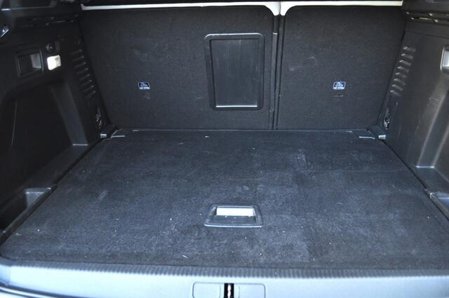 Peugeot 3008 1.2 AGC Allure LED Sv packsafety Nav