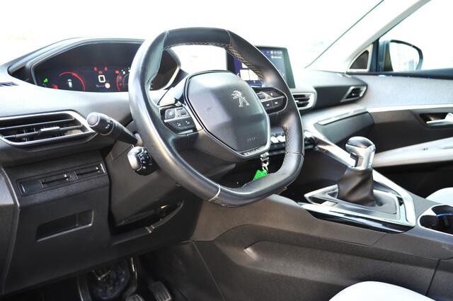 Peugeot 3008 1.2 AGC Allure LED Sv packsafety Nav