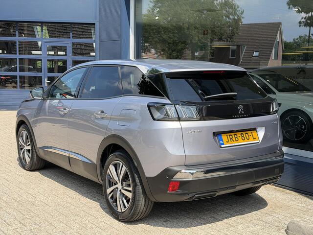 Peugeot 3008 1.6 HYbrid 180 PK Allure Pack Business | Automaat | Plug-In Hybride tot 50 KM Elektrisch | Navigatie | LED Verlichting | Climate Control | Dode Hoek Detectie | Adaptieve Cruise Control | Camera | Parkeersensoren V+A | 18" Lichtmetalen Velgen | Hoge Zitpos