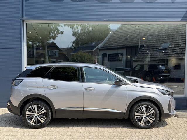 Peugeot 3008 1.6 HYbrid 180 PK Allure Pack Business | Automaat | Plug-In Hybride tot 50 KM Elektrisch | Navigatie | LED Verlichting | Climate Control | Dode Hoek Detectie | Adaptieve Cruise Control | Camera | Parkeersensoren V+A | 18" Lichtmetalen Velgen | Hoge Zitpos