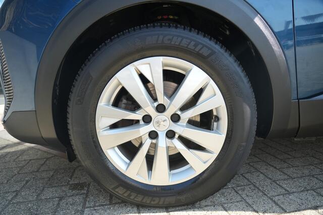 Peugeot 3008 1.2 PureTech Blue Lease Premium 131pk Trekhaak/Camera/Navigatie
