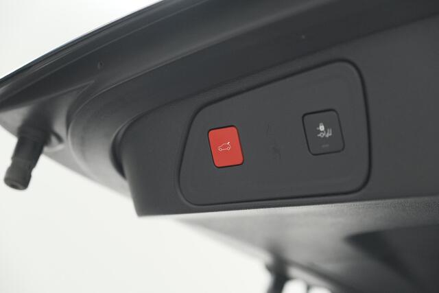 Peugeot 3008 PureTech 130 EAT8 GT | Adaptieve Cruise Control | Elektronische Kofferklep | Camera | Dodehoekdetectie