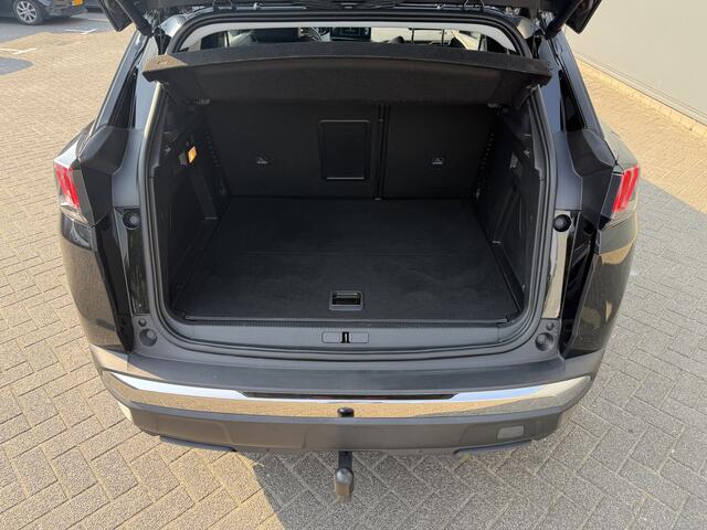 Peugeot 3008 225pk HYbrid Allure Pack Business (Trekhaak - Elektrische klep - 360gr Camera - LED - Automatische Airco - Navigatie - Apple Carplay - Parkeersensoren V+A)