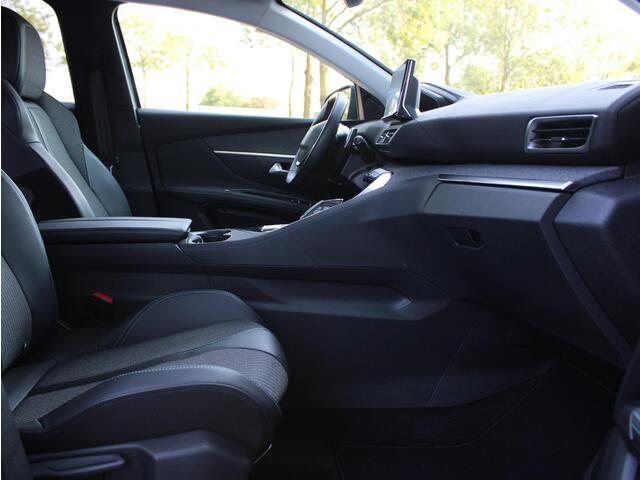 Peugeot 3008 1.2 PureTech Allure Pack Automaat | Navi / Camera / Climate