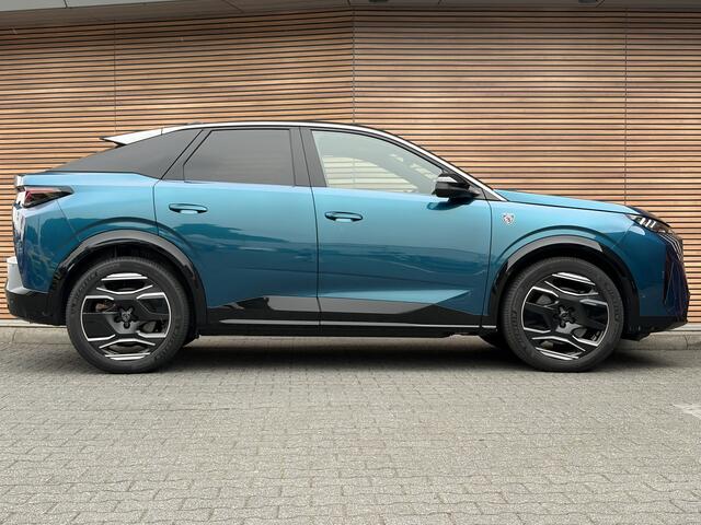 Peugeot 3008 e-3008 GT Avantage 214Pk 73 kWh Stuur en stoelverwarming / Alcantara / trekhaak / Adaptive cruise / Keyless