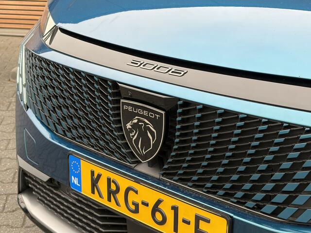 Peugeot 3008 e-3008 GT Avantage 214Pk 73 kWh Stuur en stoelverwarming / Alcantara / trekhaak / Adaptive cruise / Keyless